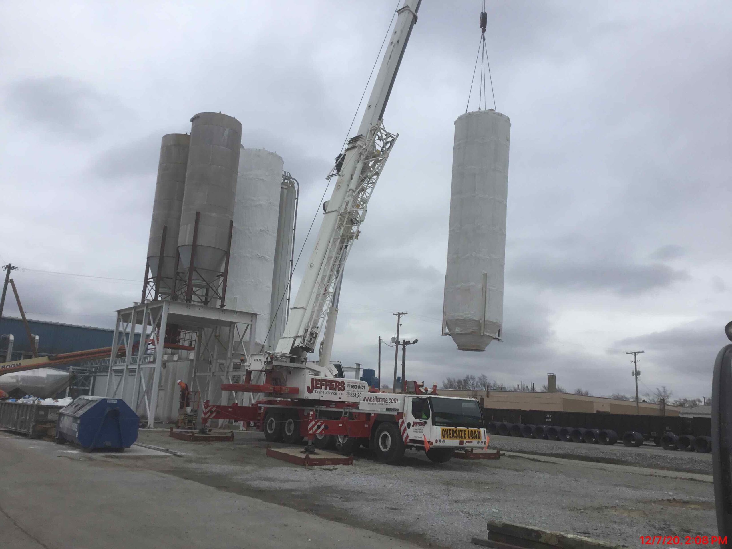 Crane moving equipment